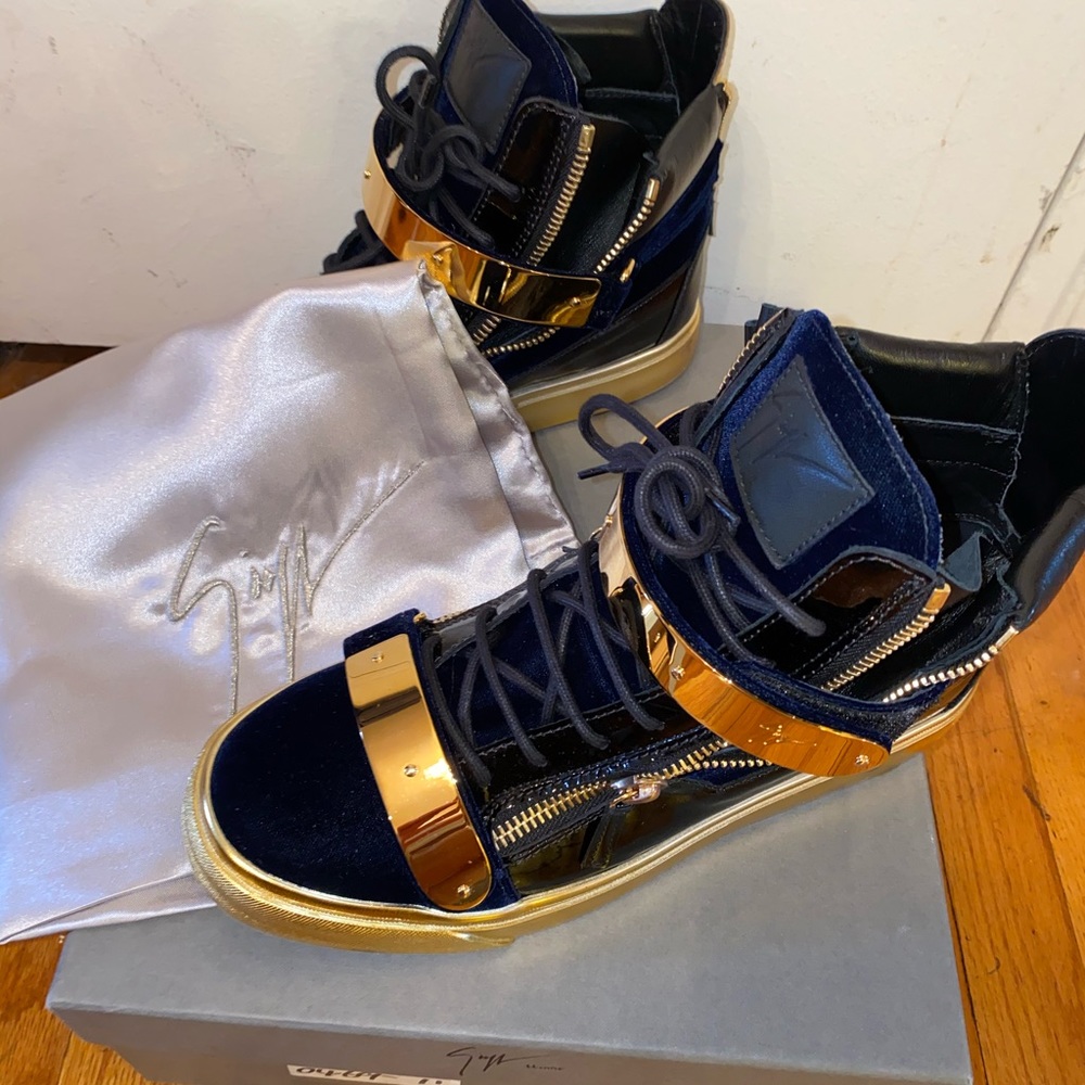 100% Authentic Giuseppe Zanotti Men Sneakers - Picture 5 of 8